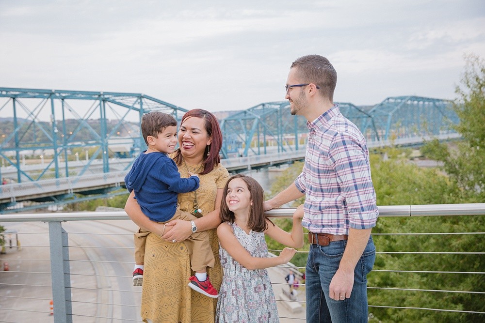 downtown-chattanooga-family-photography_1375
